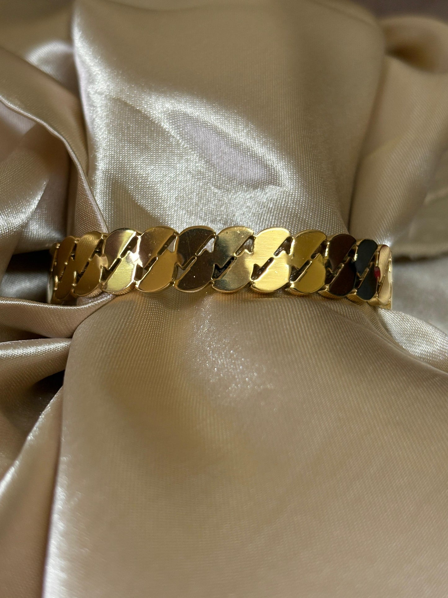 Women's Cuban Link Chain Bracelet, Gold-Plated Stainless Steel, Polished Finish