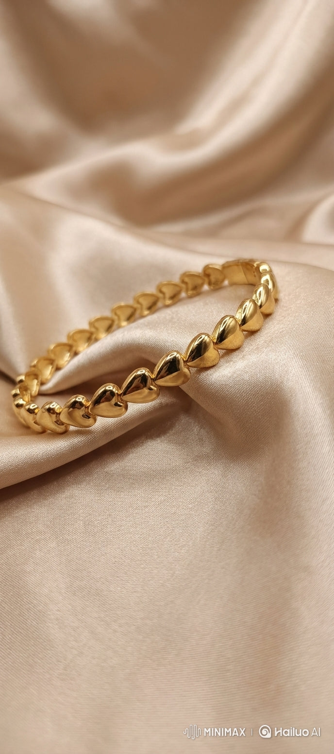 Stainless Steel Open Bangles Love Trendy Cuff Bracelets Gold Plated Simple Hearts Wrist Jewelry